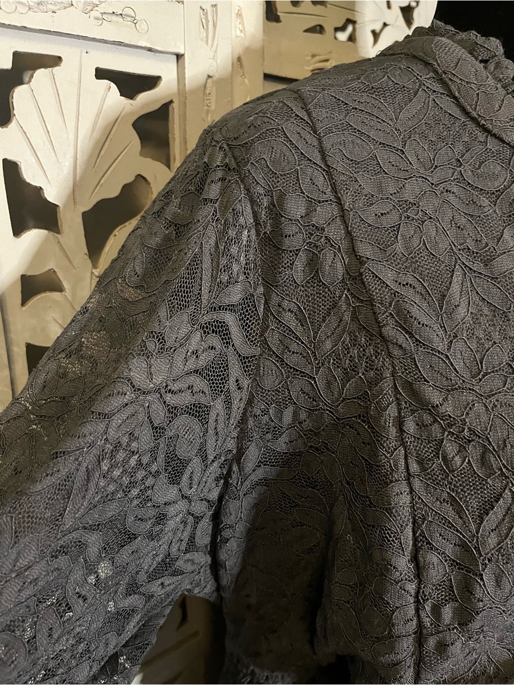 NWT! TORRID DELIGHTFUL DARK GREY STRETCH LACE LONG SLEEVE PLUS SIZE MINI DRESS - Picture 6 of 13